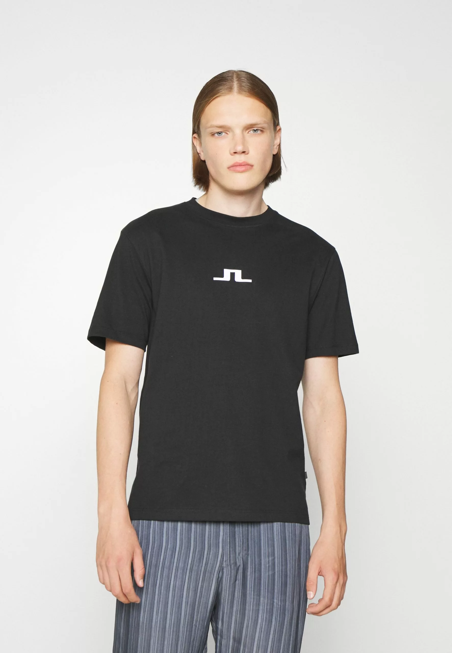 J.LINDEBERGDARCY - T-shirt Med Print - Black 4 J.LINDEBERGDARCY - T-shirt Med Print - Black - Bild 4