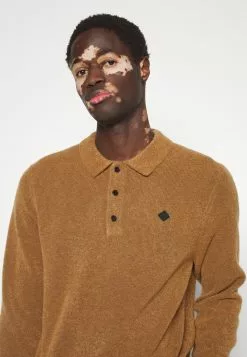 J.LINDEBERGYANN LOGO - Stickad Tröja - Chipmunk -J.Lindeberg Affär 063210775907484683cbd9cda50b4351