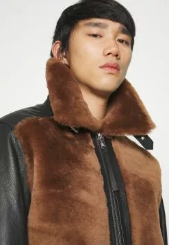 J.LINDEBERGGRIZZLY JACKET - Skinnjacka - Chipmunk 13 J.LINDEBERGGRIZZLY JACKET - Skinnjacka - Chipmunk -J.Lindeberg Affär 0a5fb82df2d2494d8f85c1a59a594538