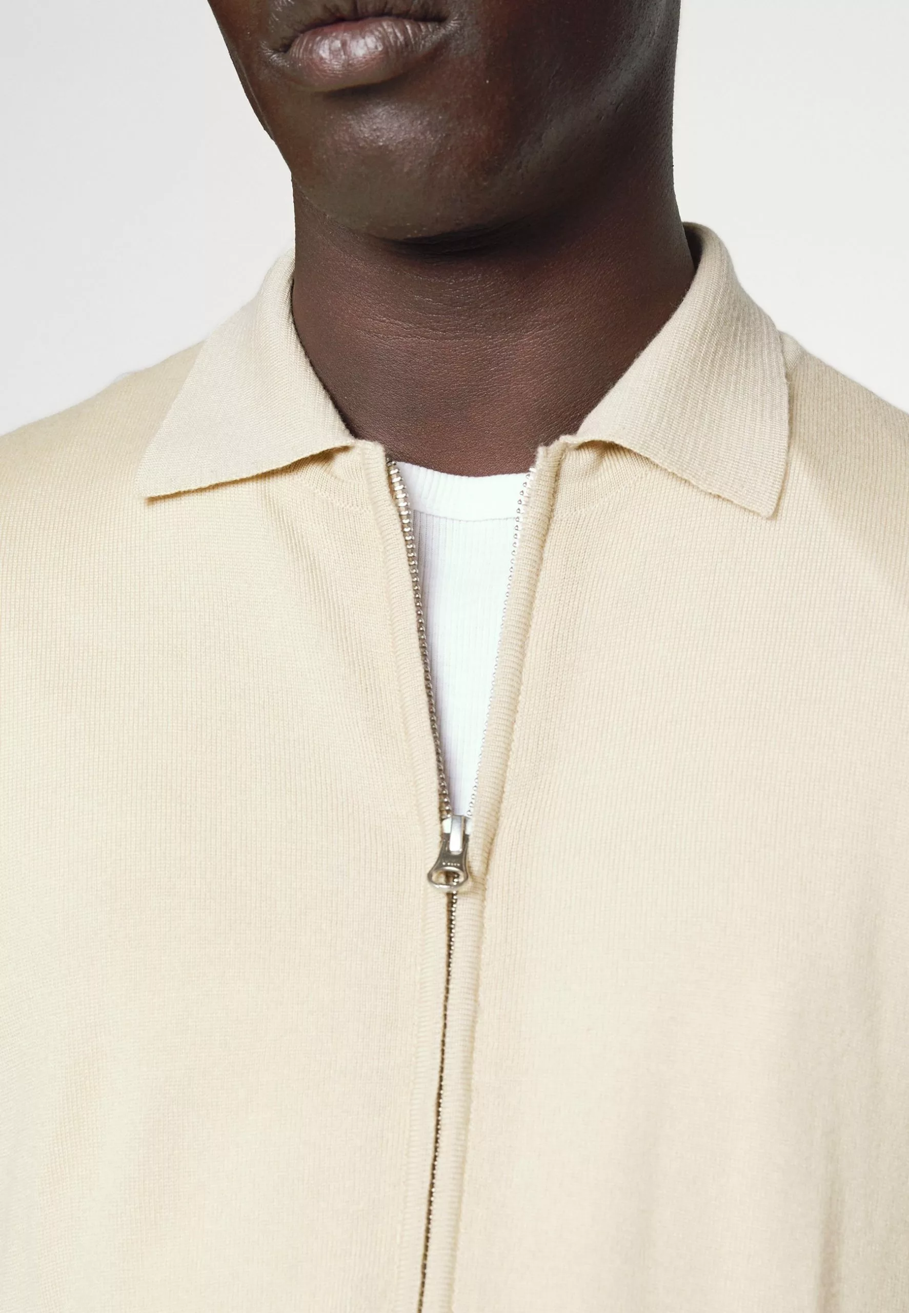 J.LINDEBERGNYLE ZIP CARDIGAN - Kofta - Safari Beige 7 J.LINDEBERGNYLE ZIP CARDIGAN - Kofta - Safari Beige - Bild 7