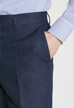 J.LINDEBERGLEO PANTS - Kostymbyxor - Blue Indigo 13 J.LINDEBERGLEO PANTS - Kostymbyxor - Blue Indigo -J.Lindeberg Affär 0d1a822a5cf7451ca52454f1af7d648e