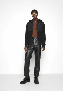 J.LINDEBERGPERRY HYBRID HOOD JACKET - Kofta - Black 11 J.LINDEBERGPERRY HYBRID HOOD JACKET - Kofta - Black -J.Lindeberg Affär 0d8f0563fc8d427c8dc9dae73716fca3