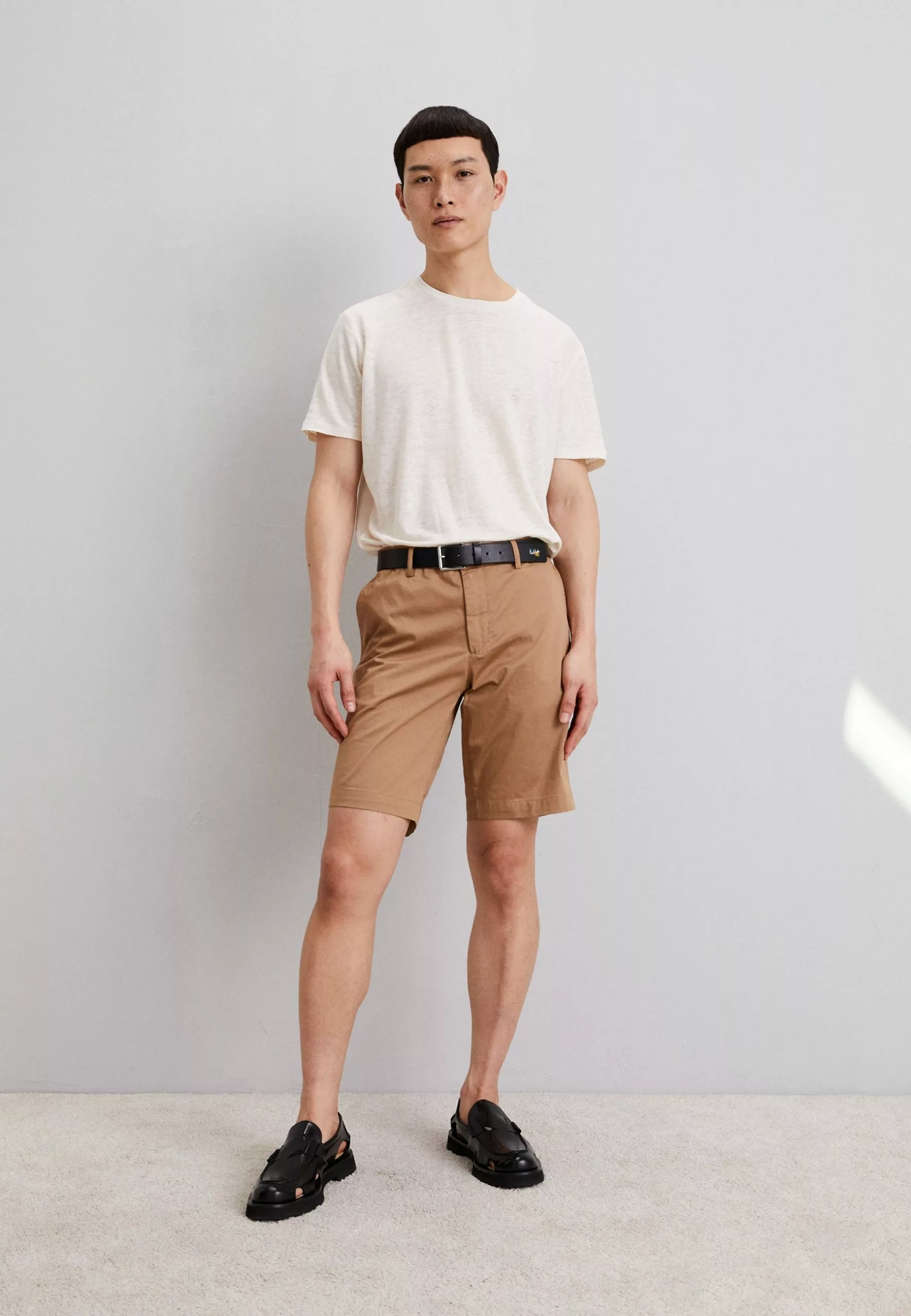 J.LINDEBERGNATHAN SUPER - Shorts - Tiger Brown 2 J.LINDEBERGNATHAN SUPER - Shorts - Tiger Brown - Bild 2