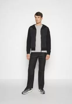 J.LINDEBERGBEN HYBRID JACKET - Allvädersjacka - Black -J.Lindeberg Affär 1901249dc23346db900232a8ba70fffb