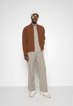 J.LINDEBERGTOMAI - Vinterjacka - Chipmunk -J.Lindeberg Affär 1bc5ce30627d4d3aae46eeeab97bc2fe