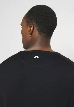 J.Lindeberg SportsLYMANN - Stickad Tröja - Navy 11 J.Lindeberg SportsLYMANN - Stickad Tröja - Navy -J.Lindeberg Affär 2484569d74cf40f7990c44b2f2f25138