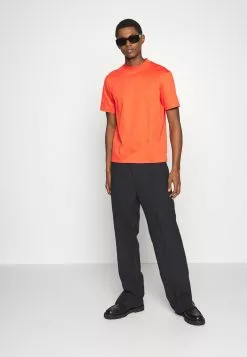 J.LINDEBERGACE MOCK NECK - T-shirt - Bas - Fiery Red 11 J.LINDEBERGACE MOCK NECK - T-shirt - Bas - Fiery Red -J.Lindeberg Affär 26ae99863f3a4c35bbf1889bcc208fe2