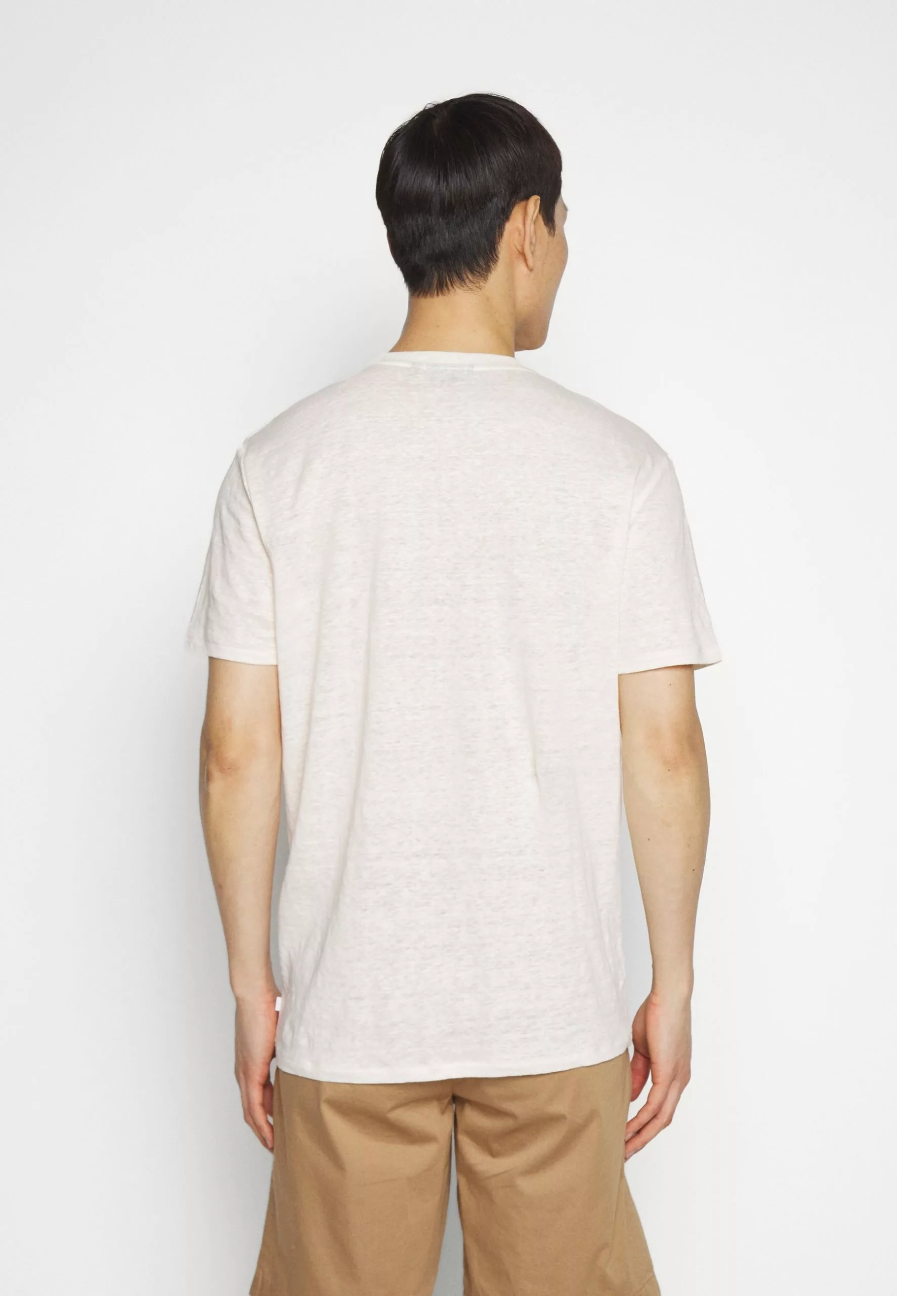 J.LINDEBERGCOMA TEE - T-shirt - Bas - Turtledove 4 J.LINDEBERGCOMA TEE - T-shirt - Bas - Turtledove - Bild 4