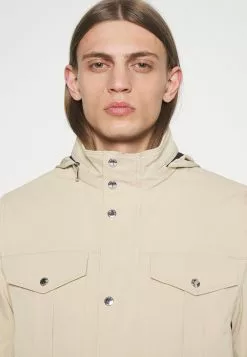 J.LINDEBERGBAILEY JACKET - Tunn Jacka - Safari Beige 15 J.LINDEBERGBAILEY JACKET - Tunn Jacka - Safari Beige -J.Lindeberg Affär 3277f865adc04ffcb93972161ffbe3c9
