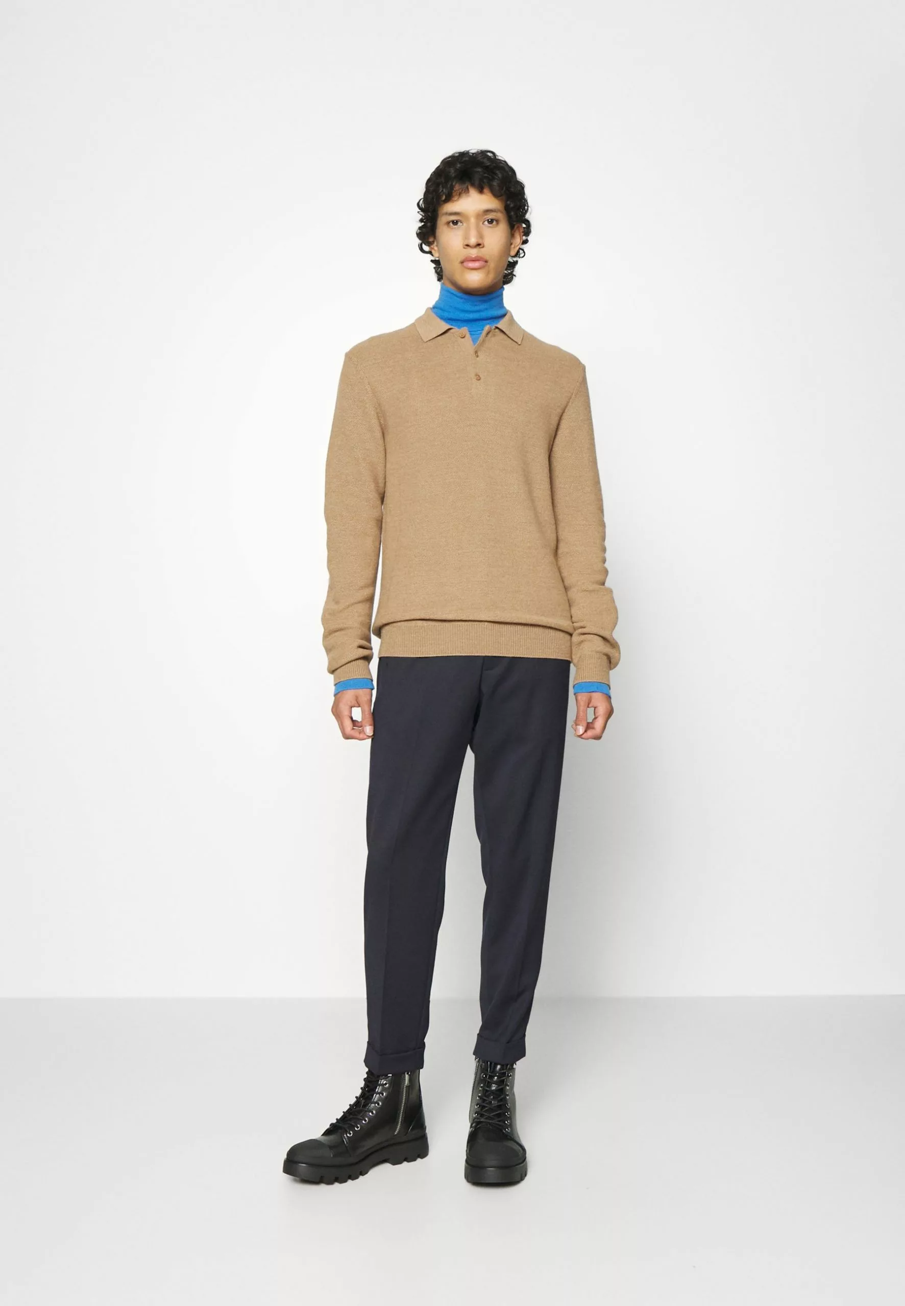 J.LINDEBERGNOLYN - Stickad Tröja - Tiger Brown 2 J.LINDEBERGNOLYN - Stickad Tröja - Tiger Brown - Bild 2