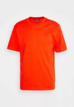 J.LINDEBERGDALE DIAMOND PATCH - T-shirt - Bas - Fiery Red -J.Lindeberg Affär 3f58a2a0274f4e0c8fcae6f4da1bc2ef