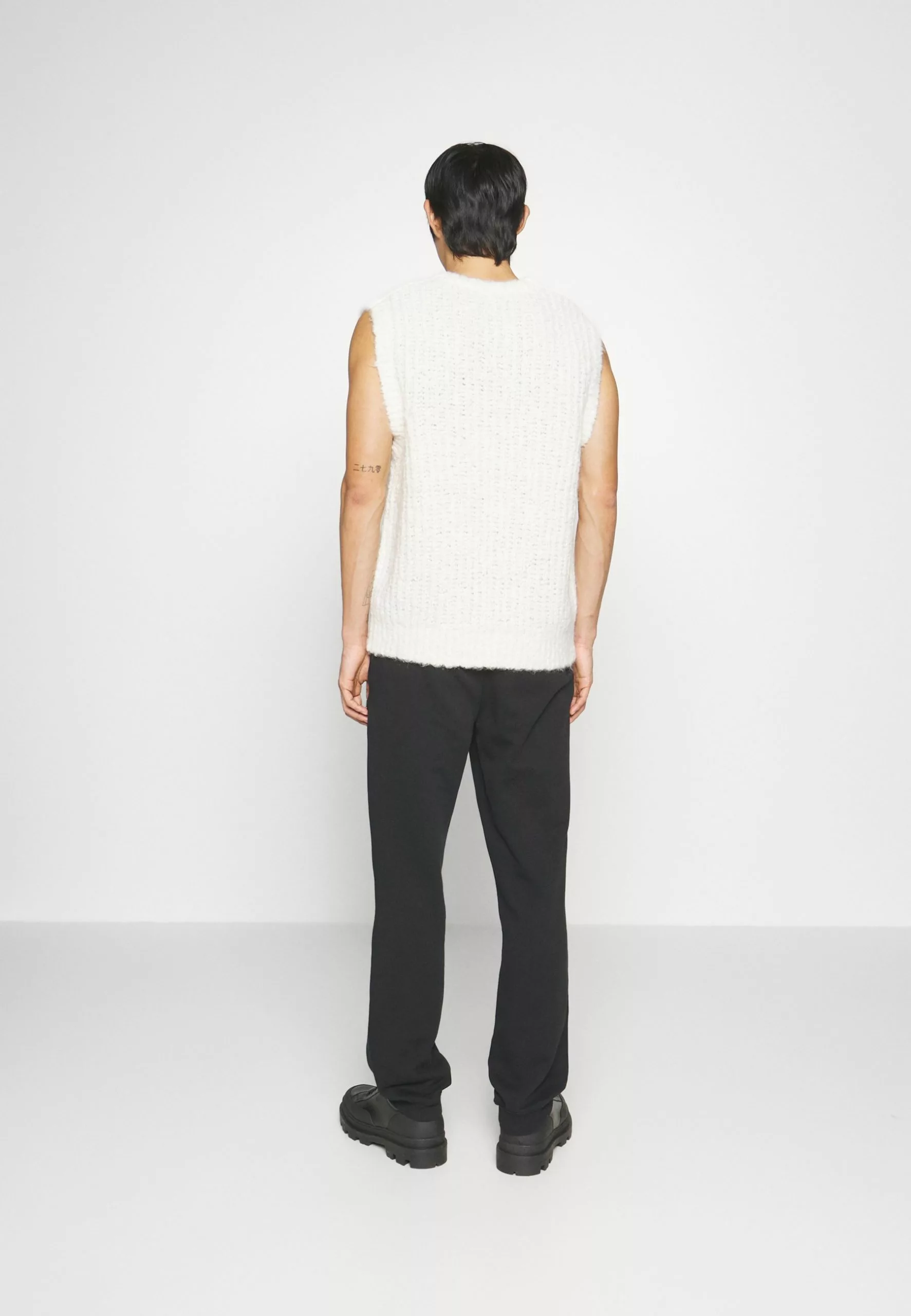 J.LINDEBERGTHROW PATCH PANTS - Träningsbyxor - Black 4 J.LINDEBERGTHROW PATCH PANTS - Träningsbyxor - Black - Bild 4