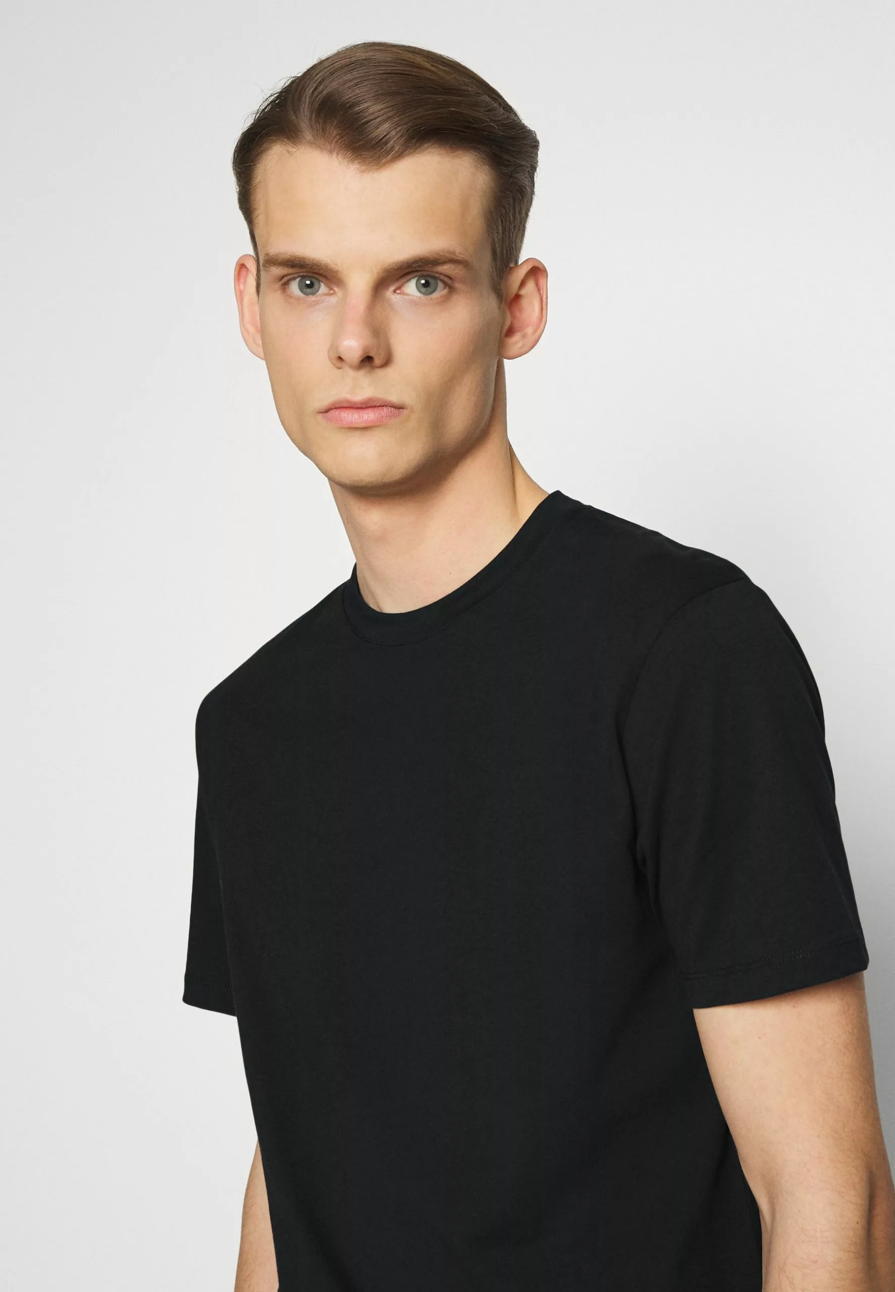 J.LINDEBERGSID - T-shirt - Bas - Black 4 J.LINDEBERGSID - T-shirt - Bas - Black - Bild 4