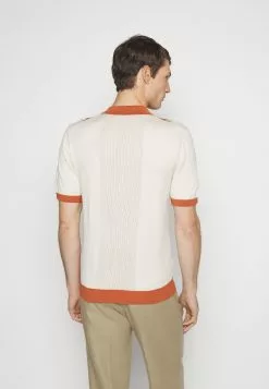 J.LINDEBERGREY - Piké - Safari Beige 10 J.LINDEBERGREY - Piké - Safari Beige -J.Lindeberg Affär 449c5aba8e3d4d1b83066310d6f4dbbe