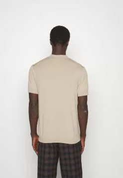 J.LINDEBERGRIDGE - Piké - Safari Beige -J.Lindeberg Affär 4f83953607894be4a87be6a789e12847