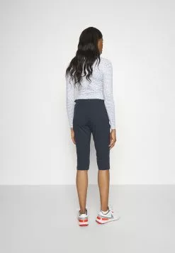 J.LINDEBERGDILARA CAPRI PANT - Tygbyxor - Navy -J.Lindeberg Affär 52d1500941eb462aaa6f888ceab32edf