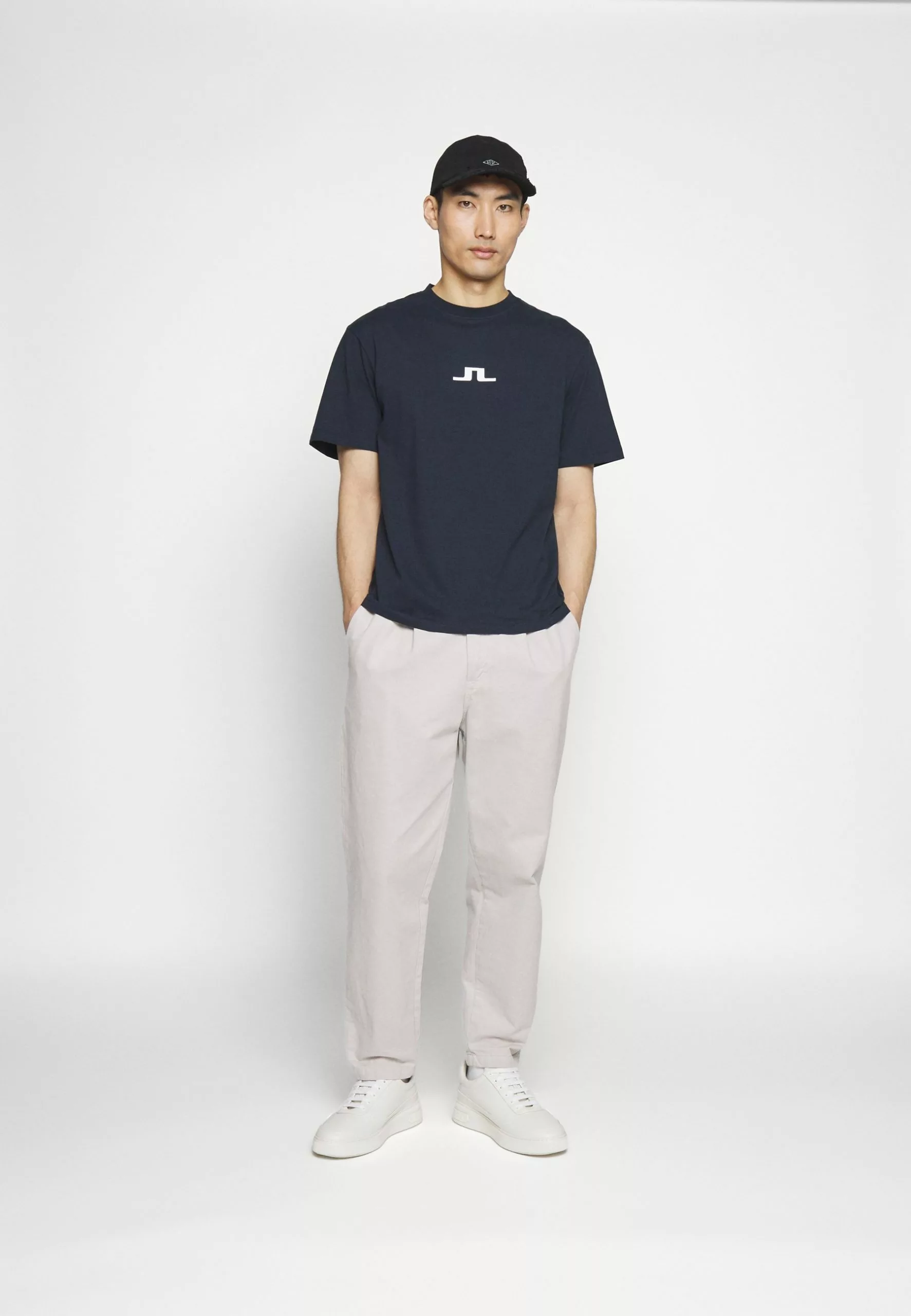 J.LINDEBERGDARCY LOGO TEE - T-shirt Med Print - Navy 5 J.LINDEBERGDARCY LOGO TEE - T-shirt Med Print - Navy - Bild 5