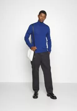 J.LINDEBERGTURTLENECK - Stickad Tröja - Navy Peony 11 J.LINDEBERGTURTLENECK - Stickad Tröja - Navy Peony -J.Lindeberg Affär 55965172e6d74a4bbb0e8b0ce0a830c6