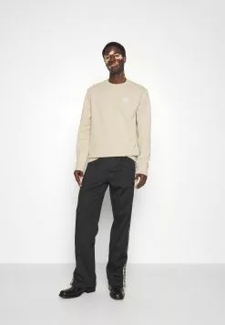 J.LINDEBERGCREED CREW NECK - Sweatshirt - Safari Beige -J.Lindeberg Affär 5909f44522ed415daa3a4a86b151fd70
