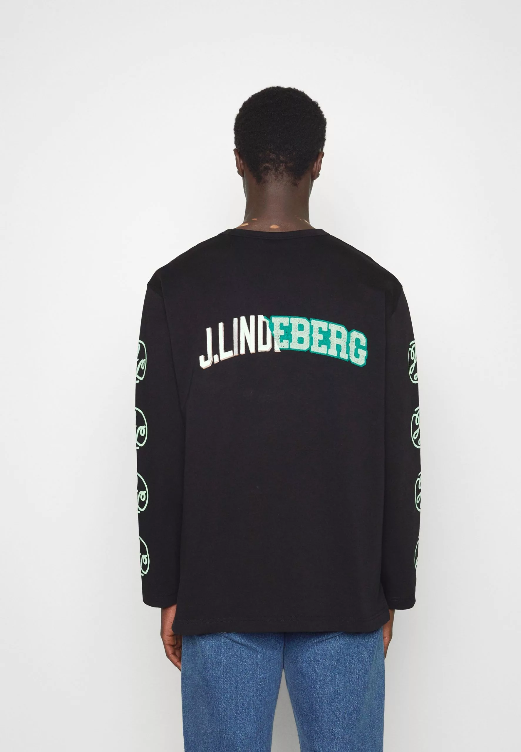 J.LINDEBERGCAMILO GRAPHIC - Långärmad Tröja - Black 4 J.LINDEBERGCAMILO GRAPHIC - Långärmad Tröja - Black - Bild 4