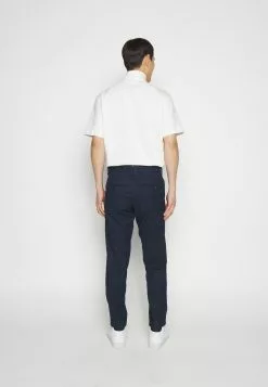 J.LINDEBERGGRANT PANTS - Chinos - Navy 11 J.LINDEBERGGRANT PANTS - Chinos - Navy -J.Lindeberg Affär 6c543f4e06564c4384b139c000ead865