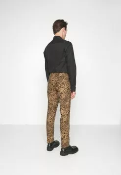 J.LINDEBERGLEO FLOCK LEOPARD PANTS - Tygbyxor - Chipmunk 7 J.LINDEBERGLEO FLOCK LEOPARD PANTS - Tygbyxor - Chipmunk -J.Lindeberg Affär 6df5d9c6799644ba823ac93164f8c87e