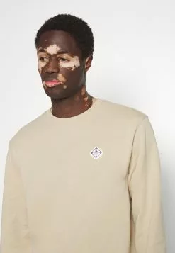 J.LINDEBERGCREED CREW NECK - Sweatshirt - Safari Beige -J.Lindeberg Affär 6e0d8d79410143a08989940156d5d7f8