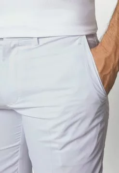 J.LINDEBERGSOMLE SHORTS - Träningsshorts - White 9 J.LINDEBERGSOMLE SHORTS - Träningsshorts - White -J.Lindeberg Affär 724a97e0caa344348cdf5aa0c6d594b9