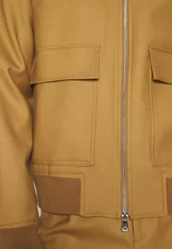 J.LINDEBERGTHOM - Bomberjacka - Chipmunk 15 J.LINDEBERGTHOM - Bomberjacka - Chipmunk -J.Lindeberg Affär 74860abe19e541749b1a0d61342ff59c