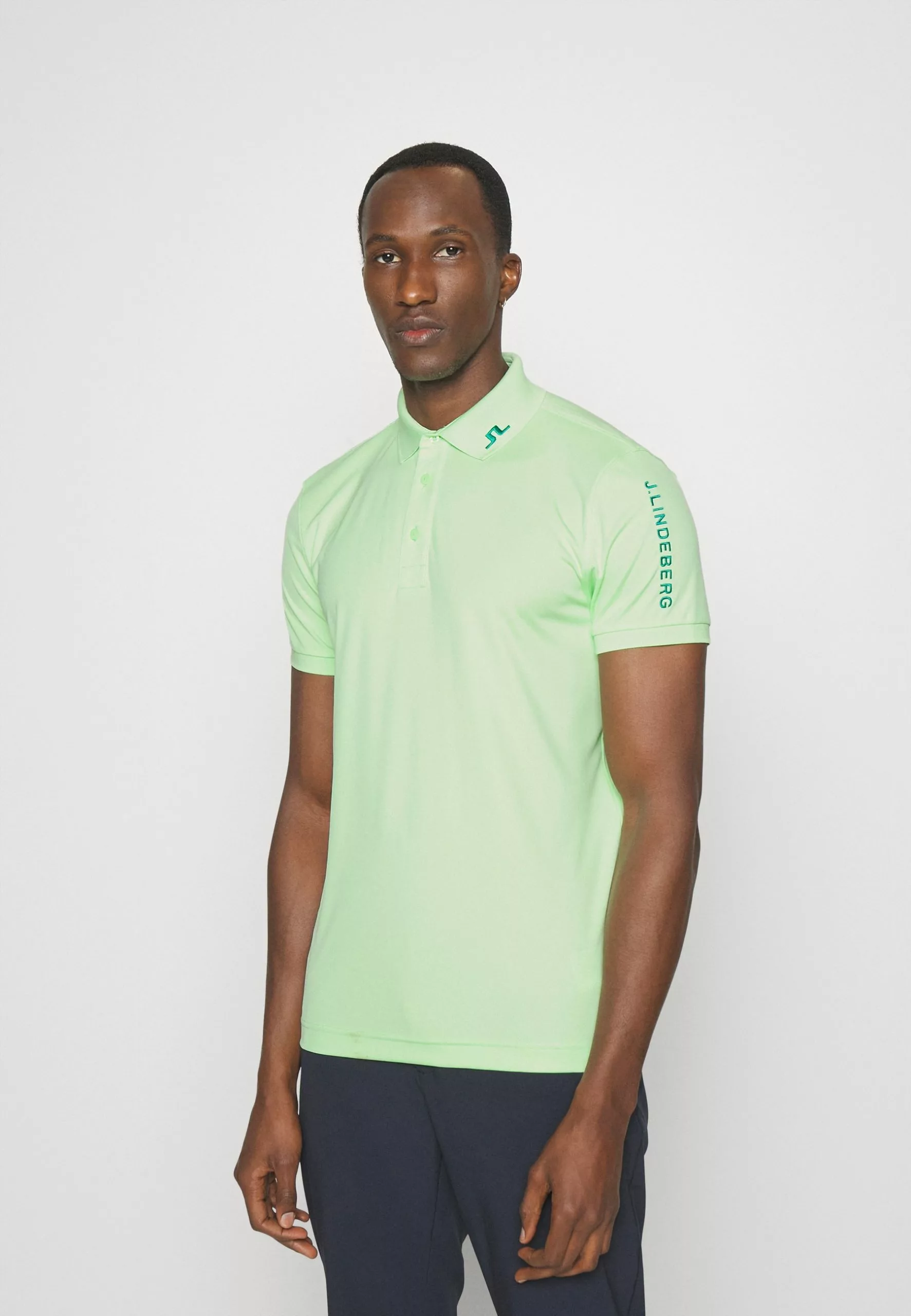J.Lindeberg SportsTOUR TECH SLIM FIT POLO - Piké - Patina Green 1 J.Lindeberg SportsTOUR TECH SLIM FIT POLO - Piké - Patina Green