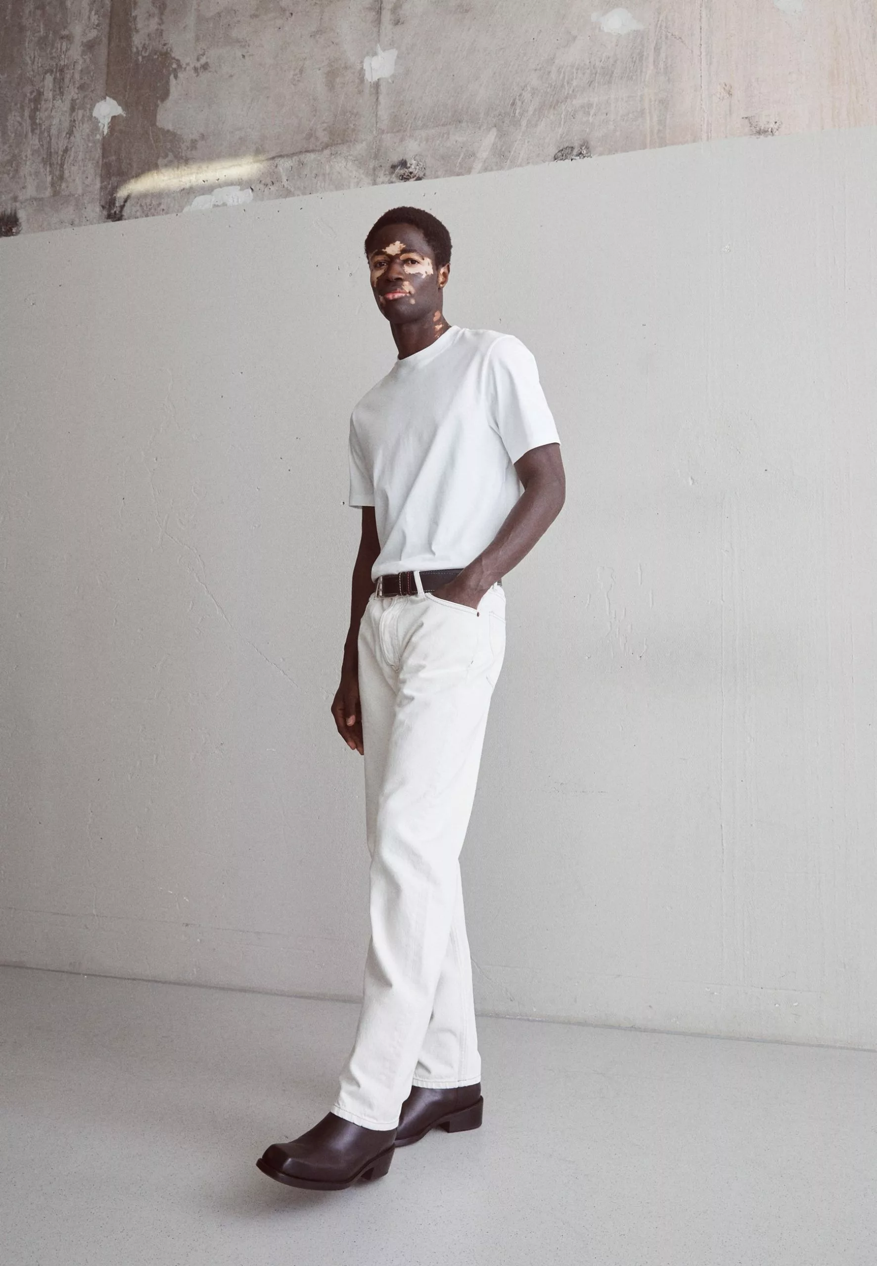 J.LINDEBERGJOHNNY LOOSE JEANS - Jeans Relaxed Fit - White 2 J.LINDEBERGJOHNNY LOOSE JEANS - Jeans Relaxed Fit - White - Bild 2