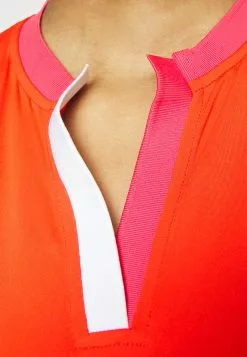 J.Lindeberg SportsAURORA SLEEVELESS - Linne - Fiery Red 9 J.Lindeberg SportsAURORA SLEEVELESS - Linne - Fiery Red -J.Lindeberg Affär 8725fb3a38f94a7ea424d83ac8739e27