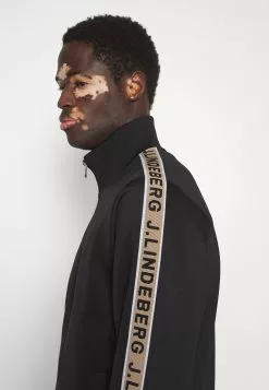 J.LINDEBERGTRAVIS TRACK JACKET - Tröja Med Dragkedja - Black 13 J.LINDEBERGTRAVIS TRACK JACKET - Tröja Med Dragkedja - Black -J.Lindeberg Affär 88502ddf29314fdd9f02e5b1d1bbfa30