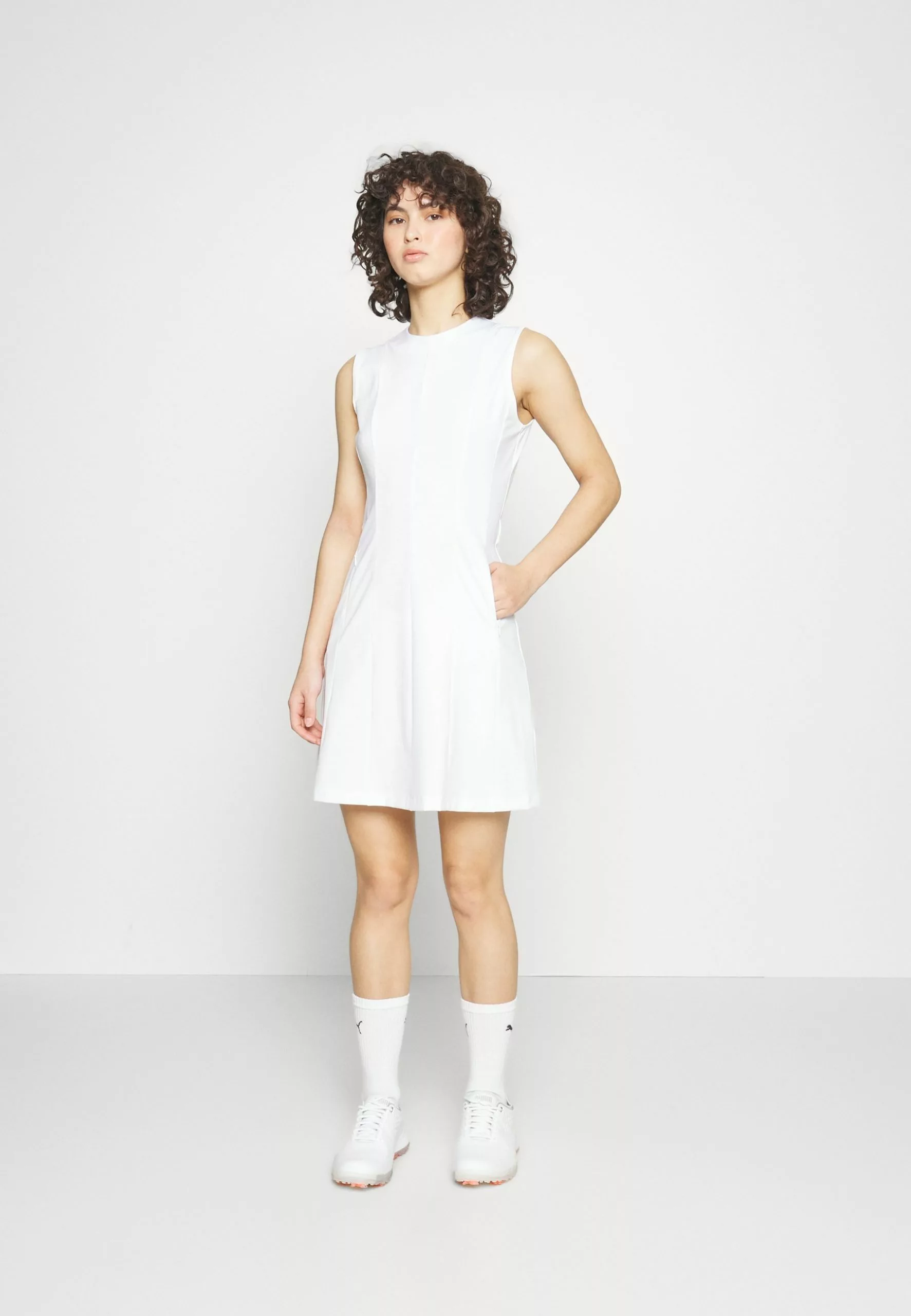 J.LINDEBERGJASMIN DRESS - Sportklänning - White 1 J.LINDEBERGJASMIN DRESS - Sportklänning - White