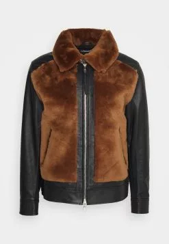 J.LINDEBERGGRIZZLY JACKET - Skinnjacka - Chipmunk 14 J.LINDEBERGGRIZZLY JACKET - Skinnjacka - Chipmunk -J.Lindeberg Affär 99daaaf6379a4507a4534bc9ddf60f85
