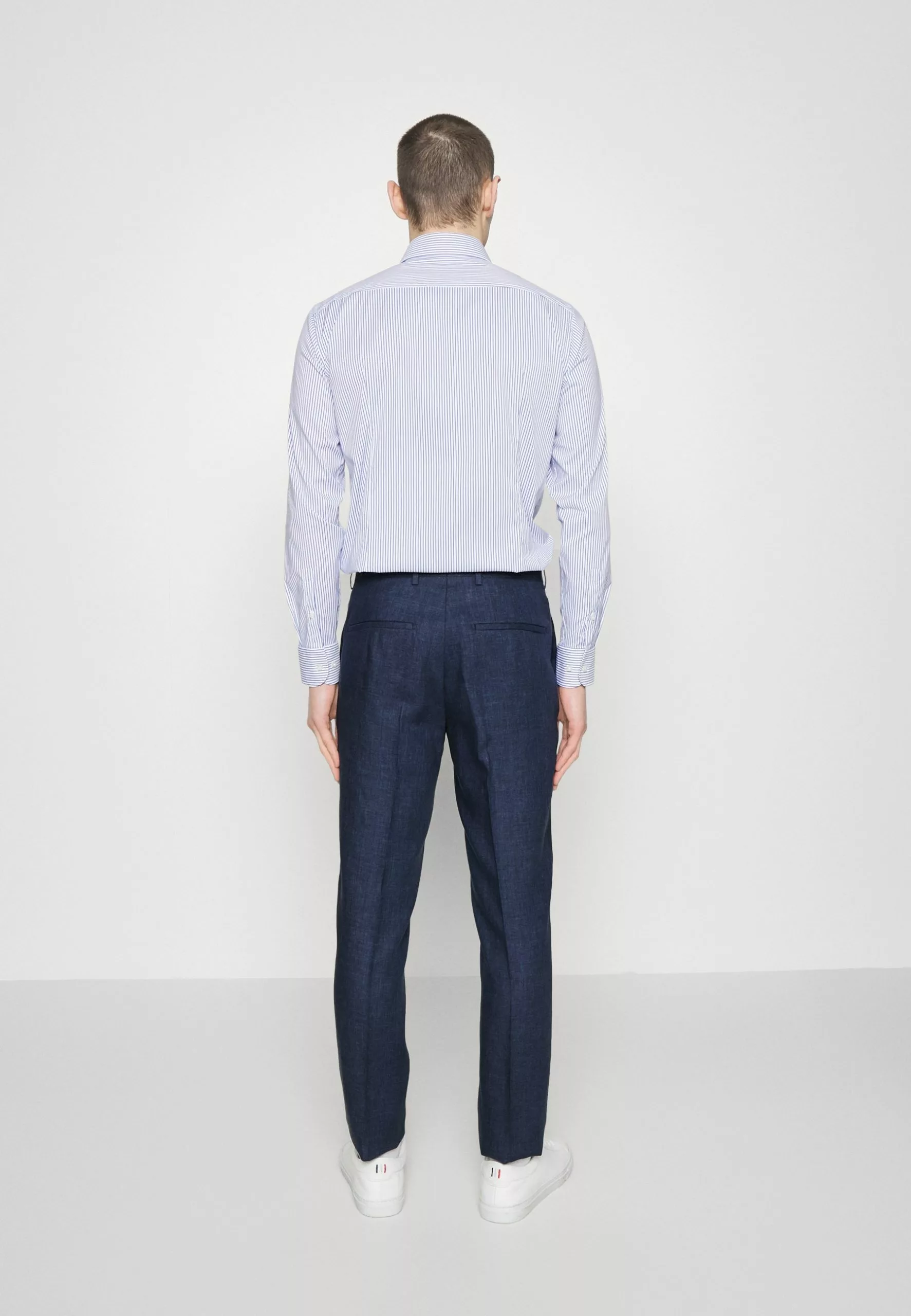 J.LINDEBERGLEO PANTS - Kostymbyxor - Blue Indigo 3 J.LINDEBERGLEO PANTS - Kostymbyxor - Blue Indigo - Bild 3