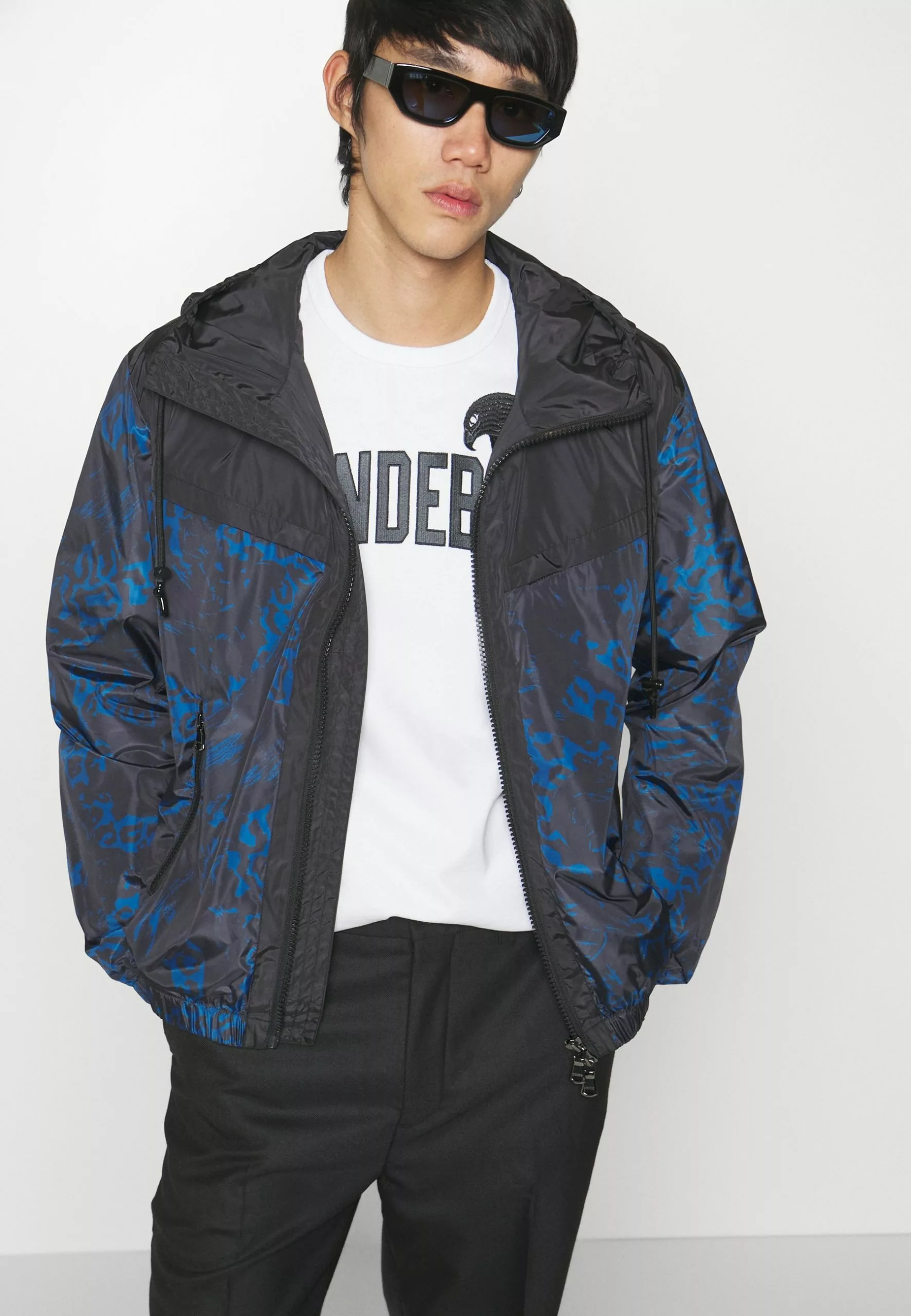 J.LINDEBERGSTEWIE - Tunn Jacka - Navy Peony 6 J.LINDEBERGSTEWIE - Tunn Jacka - Navy Peony - Bild 6