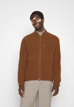 J.LINDEBERGTOMAI - Vinterjacka - Chipmunk -J.Lindeberg Affär af03293ee3b544f99ed025e8db8a1b11