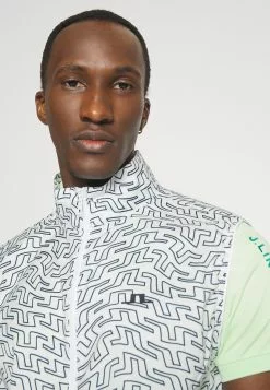 J.LINDEBERGLIGHT PACKABLE VEST - Väst - White 10 J.LINDEBERGLIGHT PACKABLE VEST - Väst - White -J.Lindeberg Affär af14652d262a42309fa3b82b9575de63