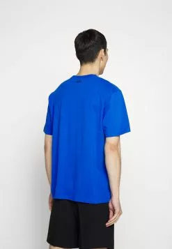 J.LINDEBERGDARCY LOGO TEE - T-shirt Med Print - Lapis Blue 10 J.LINDEBERGDARCY LOGO TEE - T-shirt Med Print - Lapis Blue -J.Lindeberg Affär b109a36b6889485c9a25bb0e00f955cf