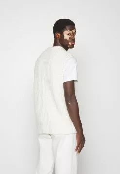 J.LINDEBERGALFONS SLIPOVER - Stickad Tröja - Cloud White 10 J.LINDEBERGALFONS SLIPOVER - Stickad Tröja - Cloud White -J.Lindeberg Affär b565991af6fd45e38e5c0e7c62f96112