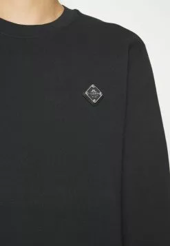 J.LINDEBERGTHROW PATCH C NECK - Sweatshirt - Black 15 J.LINDEBERGTHROW PATCH C NECK - Sweatshirt - Black -J.Lindeberg Affär bf3a89271be64a6b9017005648a02dbb