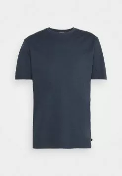 J.LINDEBERGSID - T-shirt - Bas - Navy 10 J.LINDEBERGSID - T-shirt - Bas - Navy -J.Lindeberg Affär bfc6fe1aaf62406d8a74c24297b68341