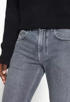 J.LINDEBERGCEDAR - Jeans Tapered Fit - Granite Gray 15 J.LINDEBERGCEDAR - Jeans Tapered Fit - Granite Gray -J.Lindeberg Affär c2e6f858aa364adcb9f234229348128d