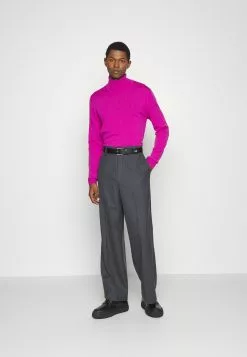 J.LINDEBERGTURTLENECK - Stickad Tröja - Wild Aster 11 J.LINDEBERGTURTLENECK - Stickad Tröja - Wild Aster -J.Lindeberg Affär c3da2a6abb6b45289e7aa7317b8c4b0a