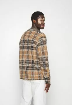 J.LINDEBERGLAZARO HAIRY CARDIGAN - Kofta - Chipmunk 10 J.LINDEBERGLAZARO HAIRY CARDIGAN - Kofta - Chipmunk -J.Lindeberg Affär c4fe32a15cd84847ae8a488b1a1b5fab