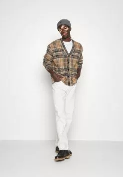 J.LINDEBERGLAZARO HAIRY CARDIGAN - Kofta - Chipmunk 11 J.LINDEBERGLAZARO HAIRY CARDIGAN - Kofta - Chipmunk -J.Lindeberg Affär c6050a11c0e24489a089ccf767a04cc7