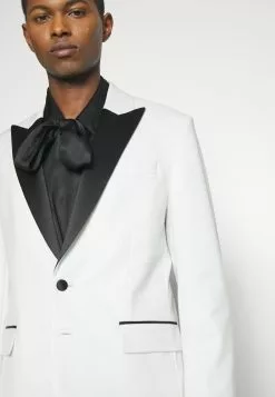 J.LINDEBERGLENNY WESTERN - Kavaj - White 11 J.LINDEBERGLENNY WESTERN - Kavaj - White -J.Lindeberg Affär c93dd7f713da4f8aac401865ba46075d