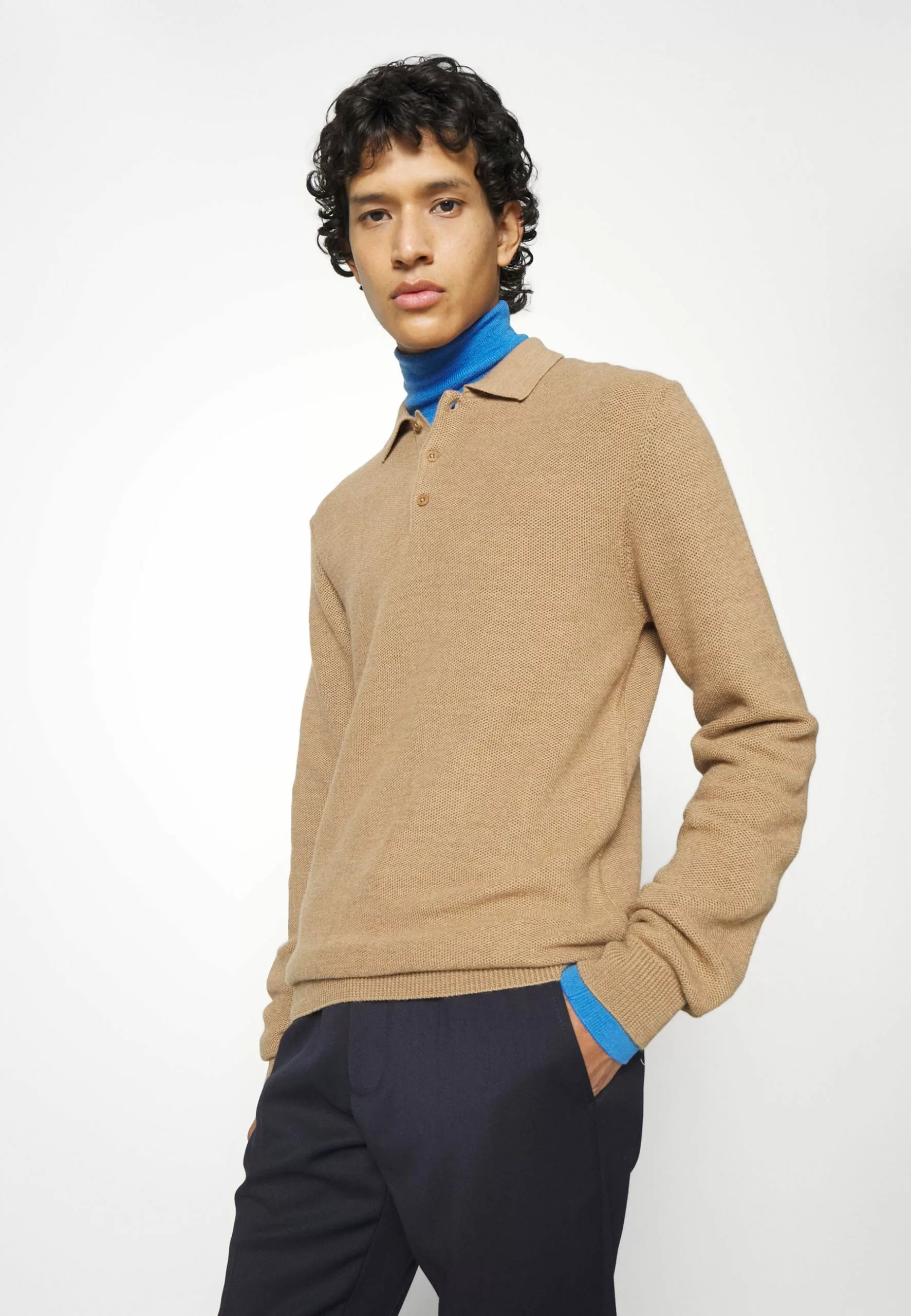 J.LINDEBERGNOLYN - Stickad Tröja - Tiger Brown 4 J.LINDEBERGNOLYN - Stickad Tröja - Tiger Brown - Bild 4