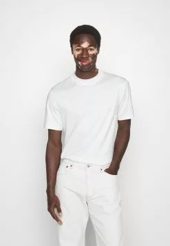 J.LINDEBERGACE MOCK NECK - T-shirt - Bas - White 9 J.LINDEBERGACE MOCK NECK - T-shirt - Bas - White -J.Lindeberg Affär d74fe1ae384646c488b84d42db22b5fd